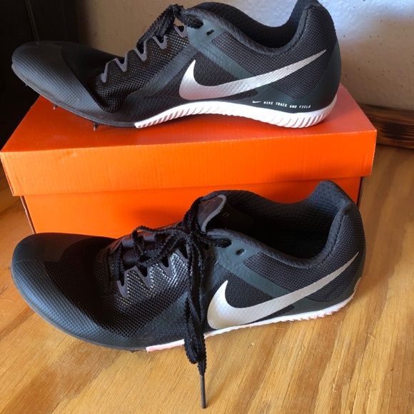 Track shoes - Picture 2 of 4